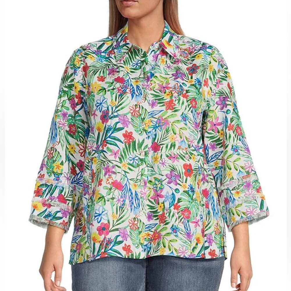 John Mark
Linen Floral Print Point Collar 3/4 Sleeve Button Front Tunic